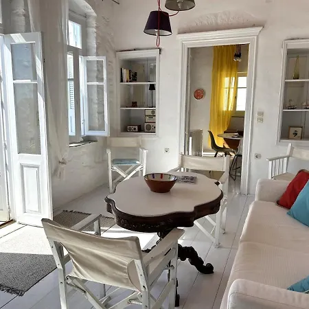 Traditional Cycladic House With A View Artemonas